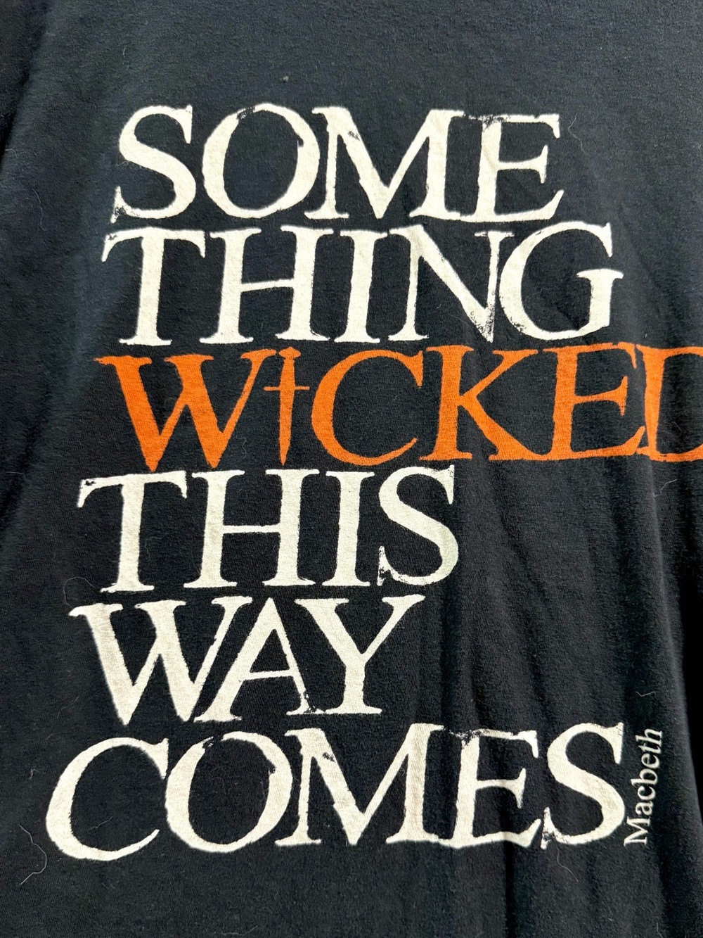 🔥Macbeth Globe Theater Something Wicked Graphic T-Shirt Size L